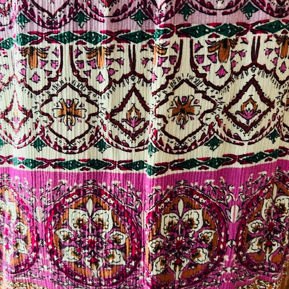 Button-Down Mixed Fabric Shirt - Picture 7 of 7